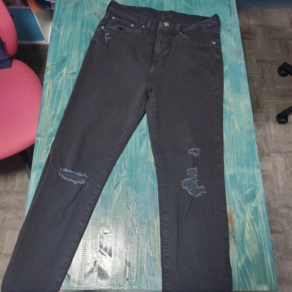 Black distressed Frye skinny jeans Size 28 - Picture 1 of 7